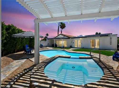 767 E El Escudero, Palm Springs, CA, 92262 | Card Image