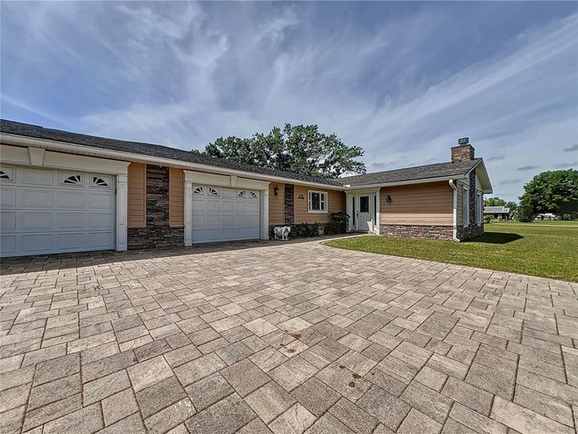 4736 N Wind Blvd, House other with 3 bedrooms, 3 bathrooms and null parking in Kissimmee FL | Image 4