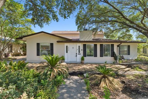 239 E Nottingham Dr, San Antonio, TX, 78209-3326 | Card Image