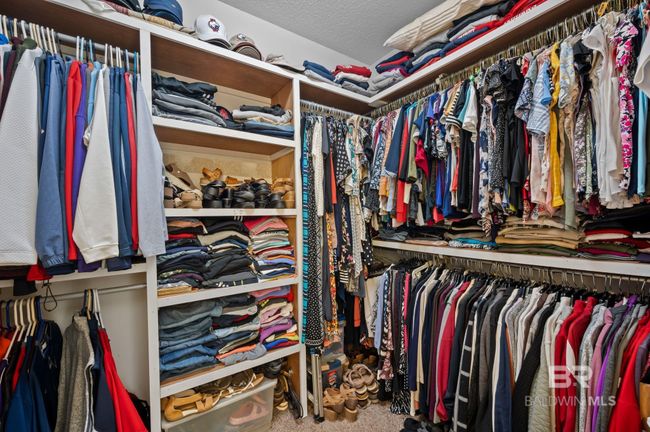 Walk In Closets | Image 31