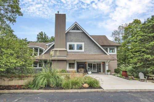1480 Manning Parkway, Powell, OH, 43065 | Card Image