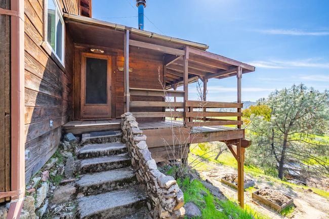 9000 Six Bit Gulch Rd, House other with 3 bedrooms, 2 bathrooms and null parking in Jamestown CA | Image 22