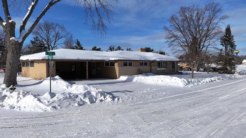 415 N 7th St, Tomahawk, WI, 54487-1438 | Card Image