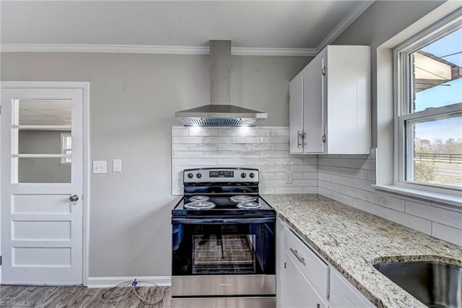211 Riverside Cir, House other with 3 bedrooms, 1 bathrooms and null parking in Eden NC | Image 11