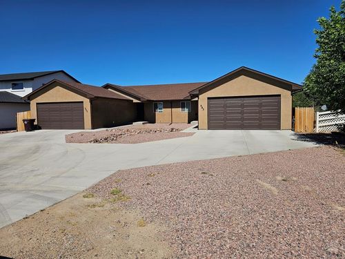 985-983-985 S Knox Dr, Pueblo West, CO, 81007-6302 | Card Image