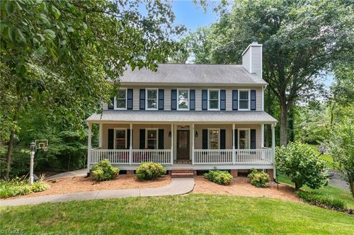 6714 Amberley Ln, Clemmons, NC, 27012-9013 | Card Image