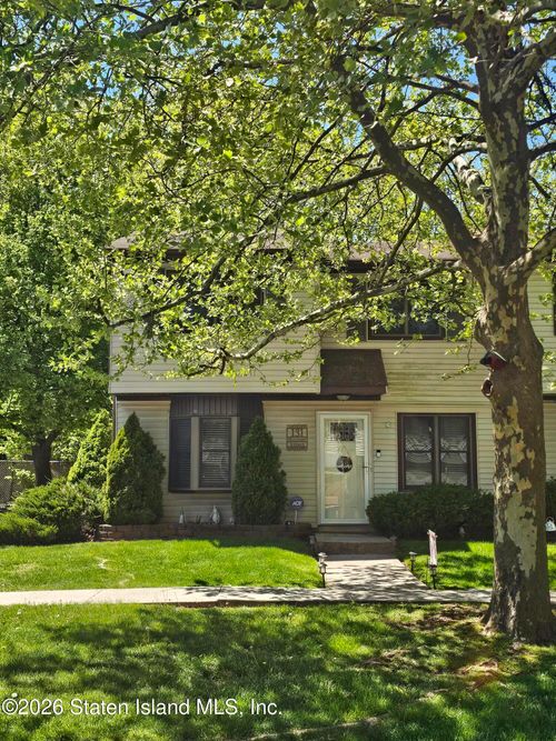 131 Huguenot Avenue, Staten Island, NY, 10312 | Card Image