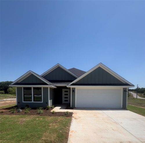 1033 Salvation Dr, Weatherford, TX, 76088-6414 | Card Image