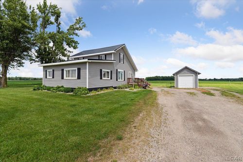 14211 Gilbert Rd, Waldron, MI, 49288-9754 | Card Image