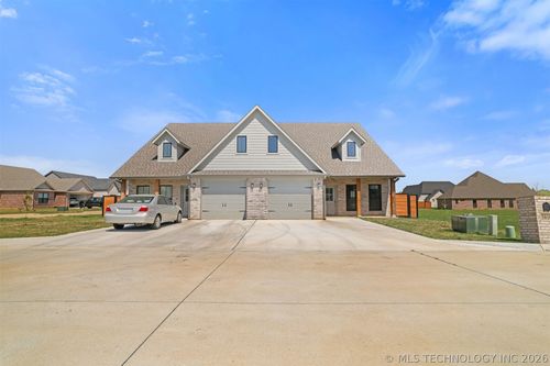 5810 Benelli Blvd, Durant, OK, 74701-2360 | Card Image