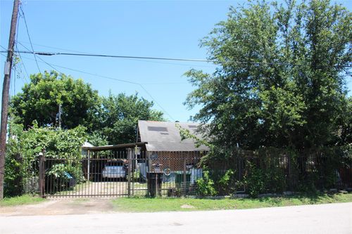8007 Masterson St, Houston, TX, 77029-3875 | Card Image