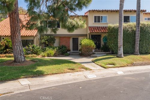 2428 Vista Hogar, Newport Beach, CA, 92660-4000 | Card Image