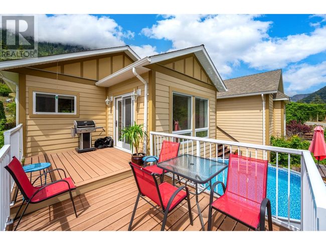 181 Homestead Rd, House other with 3 bedrooms, 3 bathrooms and 6 parking in Lillooet BC | Image 15