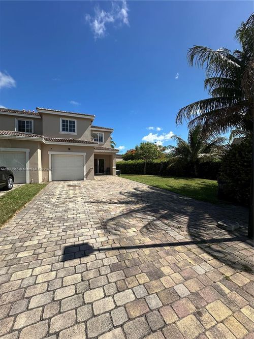 14321 Sw 276th St, Homestead, FL, 33032-8823 | Card Image