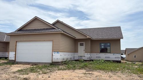 8961 E Joshua St, Bel Aire, KS, 67226-2371 | Card Image