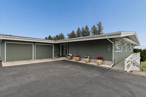 108 Charlotte Ave, Kalispell, MT, 59901-3550 | Card Image