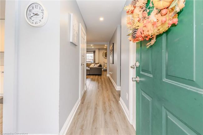 34 - 26 Poplar Dr, Townhouse with 3 bedrooms, 1 bathrooms and 1 parking in Cambridge ON | Image 5