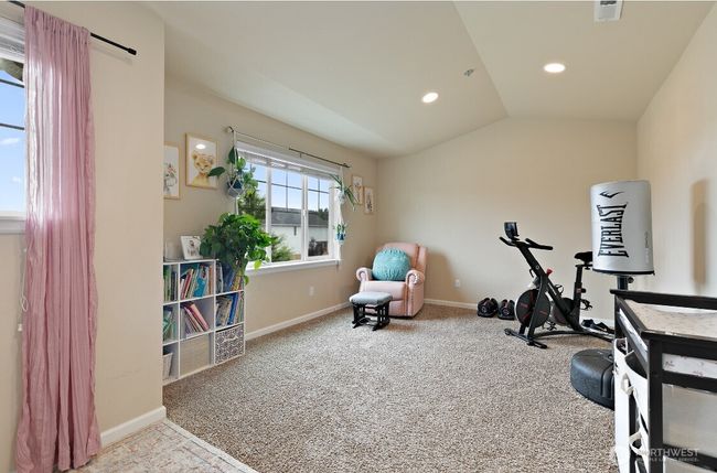 Spacious bedrooms easily adapt to your lifestyle—ideal for remote work, a playroom, or personal retreat. | Image 17
