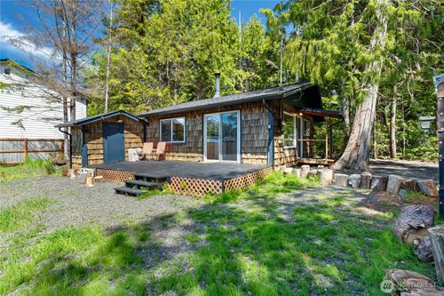 37 Butterfly Ln, Pacific Beach, WA, 98571-5030 | Card Image