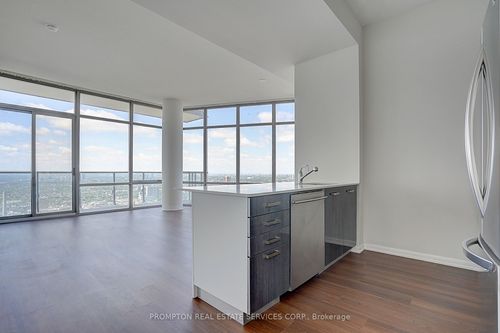 4903-832 Bay St, Toronto, ON, M5S1Z6 | Card Image