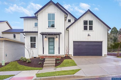 3763 Dogwood Dr S, Salem, OR, 97302-4041 | Card Image