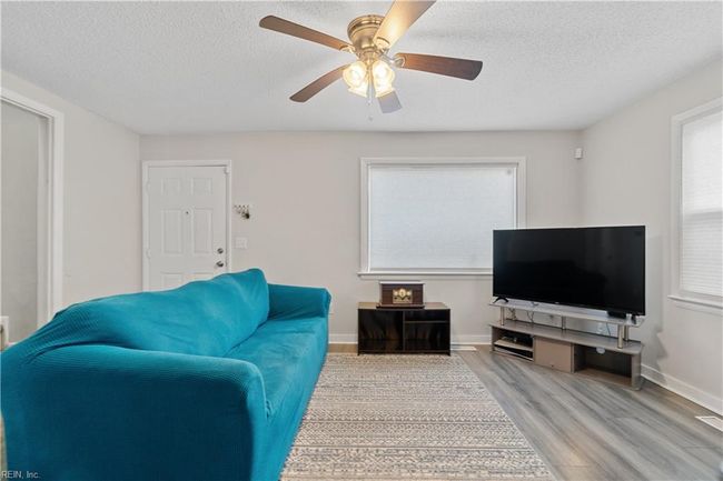 227 Lenox Ave, House other with 4 bedrooms, 1 bathrooms and null parking in Norfolk VA | Image 6