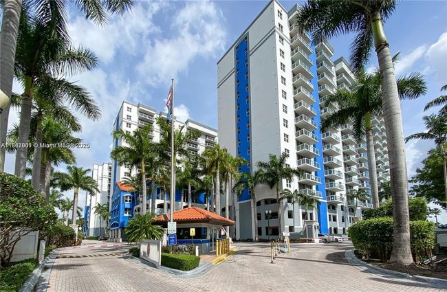 APT-802 - 5085 Nw 7 Th St, Home with 2 bedrooms, 2 bathrooms and null parking in Miami FL | Image 12