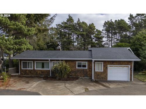 265 El Pueblo Ave, Lincoln City, OR, 97367-5290 | Card Image
