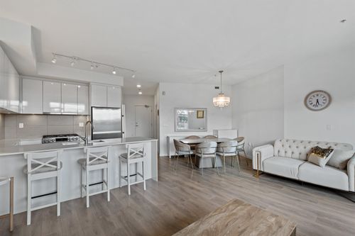 505-725 Marine Dr, North Vancouver, BC, V7M0G2 | Card Image