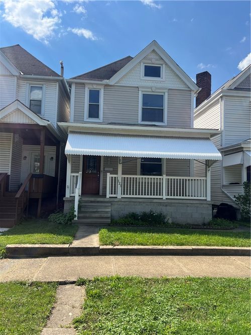 121 Hamilton Ave, Vandergrift, PA, 15690-1165 | Card Image