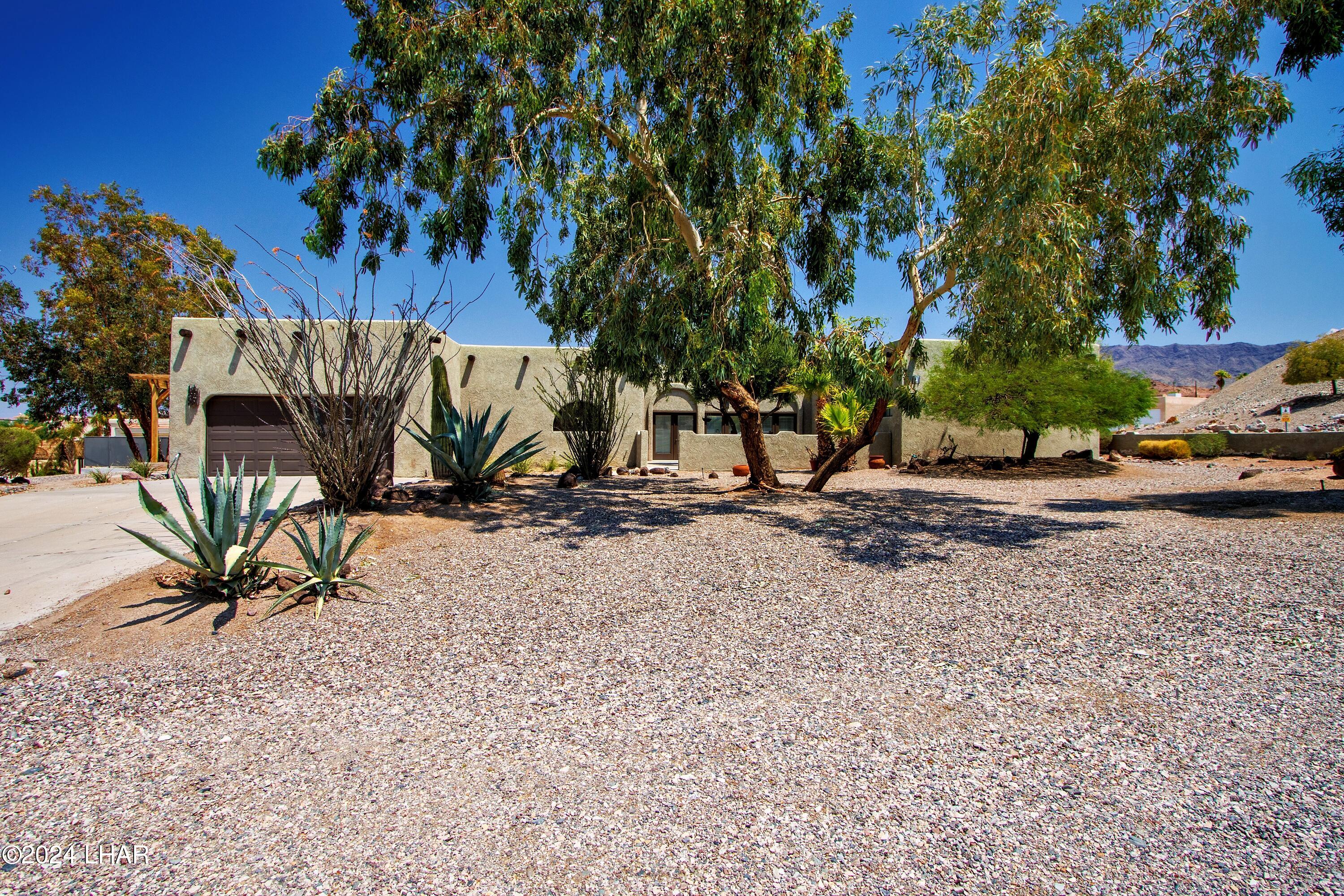 Bison Blvd, Lake Havasu City, AZ 86404