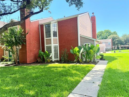 17289 Saturn Ln, Houston, TX, 77058-2292 | Card Image