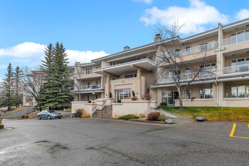 107-108 Edgeridge Terr Nw, Calgary, AB, T3A6C4 | Card Image