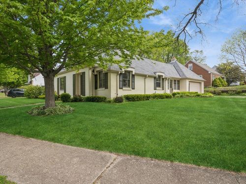 1740 E Gate Pkwy, Rockford, IL, 61108-5912 | Card Image