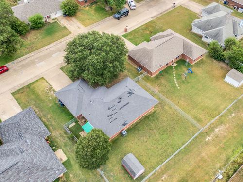 512 Bluebird Ln, Red Oak, TX, 75154-4202 | Card Image