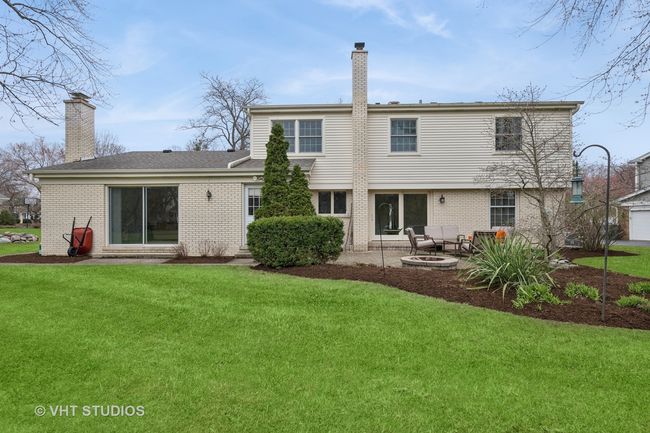 360 S Valley Rd, House other with 4 bedrooms, 3 bathrooms and 2 parking in Barrington IL | Image 24