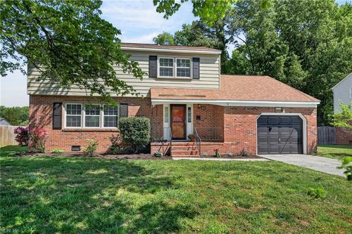317 Lynchburg Dr, Newport News, VA, 23606-1617 | Card Image