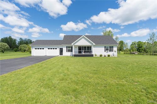 22153 Freedom Dr, Carthage, NY, 13619-6404 | Card Image