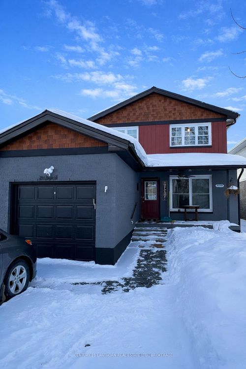 394 Ginger St, Napanee, ON, K7R3X8 | Card Image