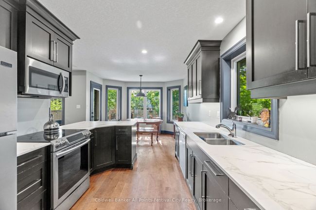 186 Hincks St, House other with 2 bedrooms, 2 bathrooms and 4 parking in Goderich ON | Image 16