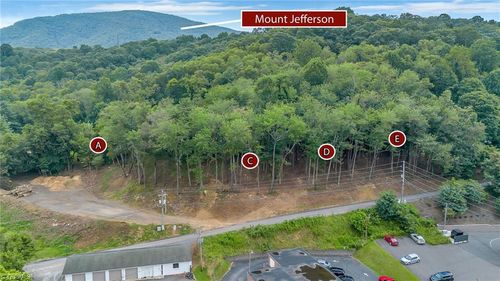 2 Burkett Ave, West Jefferson, NC, 28694 | Card Image
