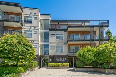 114 - 12070 227 St, Condo with 1 bedrooms, 1 bathrooms and 1 parking in Maple Ridge BC | Image 2