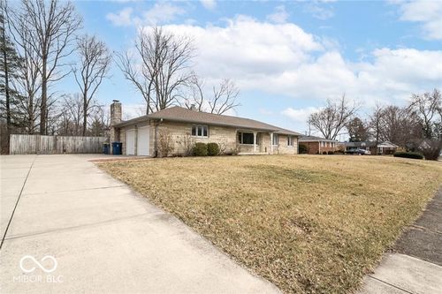 223 Carlin Dr, Carmel, IN, 46032-2230 | Card Image