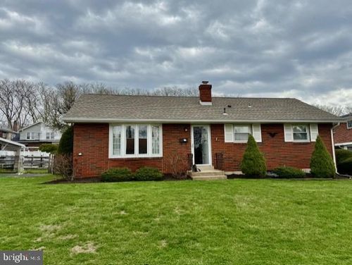 1121 North Saint Lucas Street, ALLENTOWN, PA, 18104 | Card Image