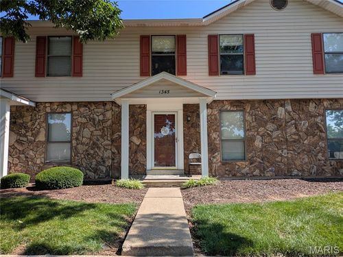 b-1345 Sunburst Dr, O Fallon, MO, 63366-3434 | Card Image