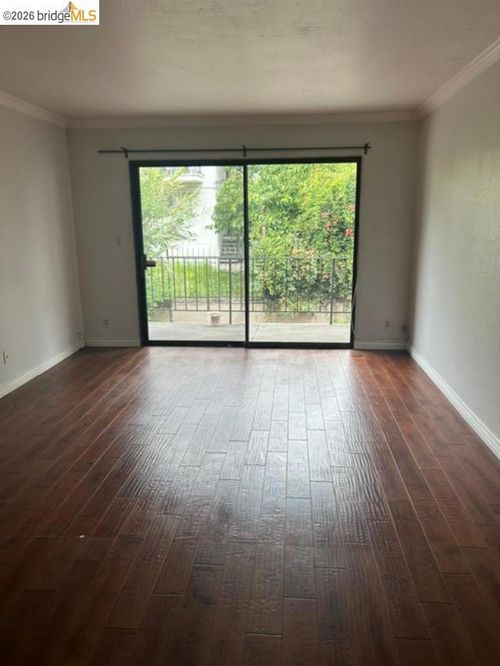 625 El Dorado Ave, Oakland, CA, 94611-5080 | Card Image
