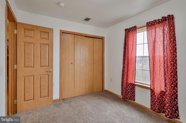 6295 Venture Ct, House other with 4 bedrooms, 4 bathrooms and null parking in Slatington PA | Image 41