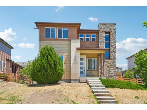 10202 Southlawn Cir, Commerce City, CO, 80022-8944 | Card Image