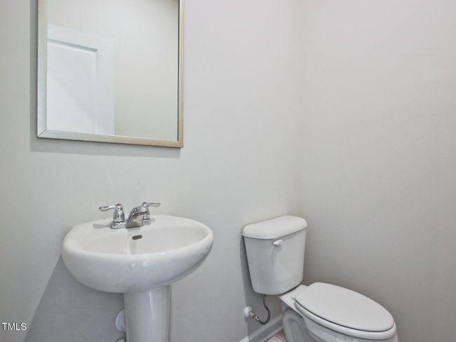 RAL_The-Grove_Carmine_Interior_Powder | Image 9