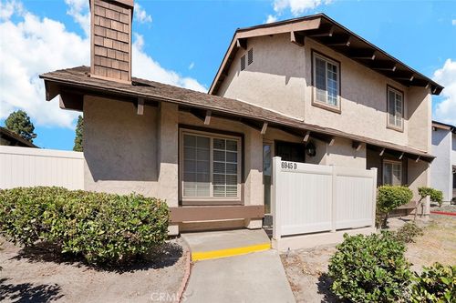 d-6945 Parkside, San Diego, CA, 92139 | Card Image